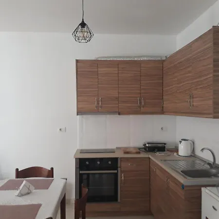 Sea Breeze 호텔 Sarandë