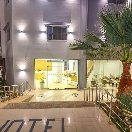 호텔 Sea Breeze 4*