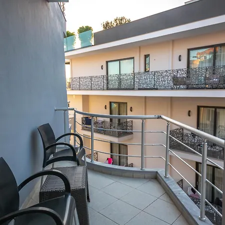 호텔 Sea Breeze 4*