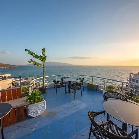 Sea Breeze 호텔 Sarandë