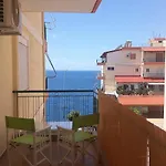 فندق Sea Breeze 4*