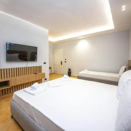 Hotel Sea Breeze