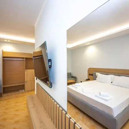 Sea Breeze Saranda