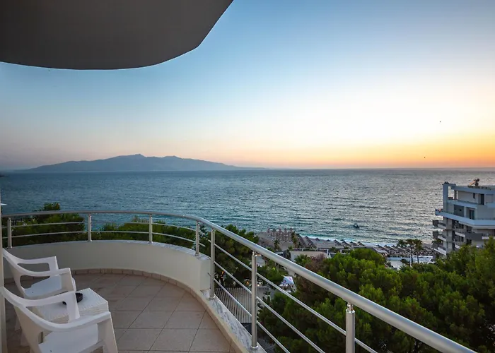 Hotel Sea Breeze Sarande